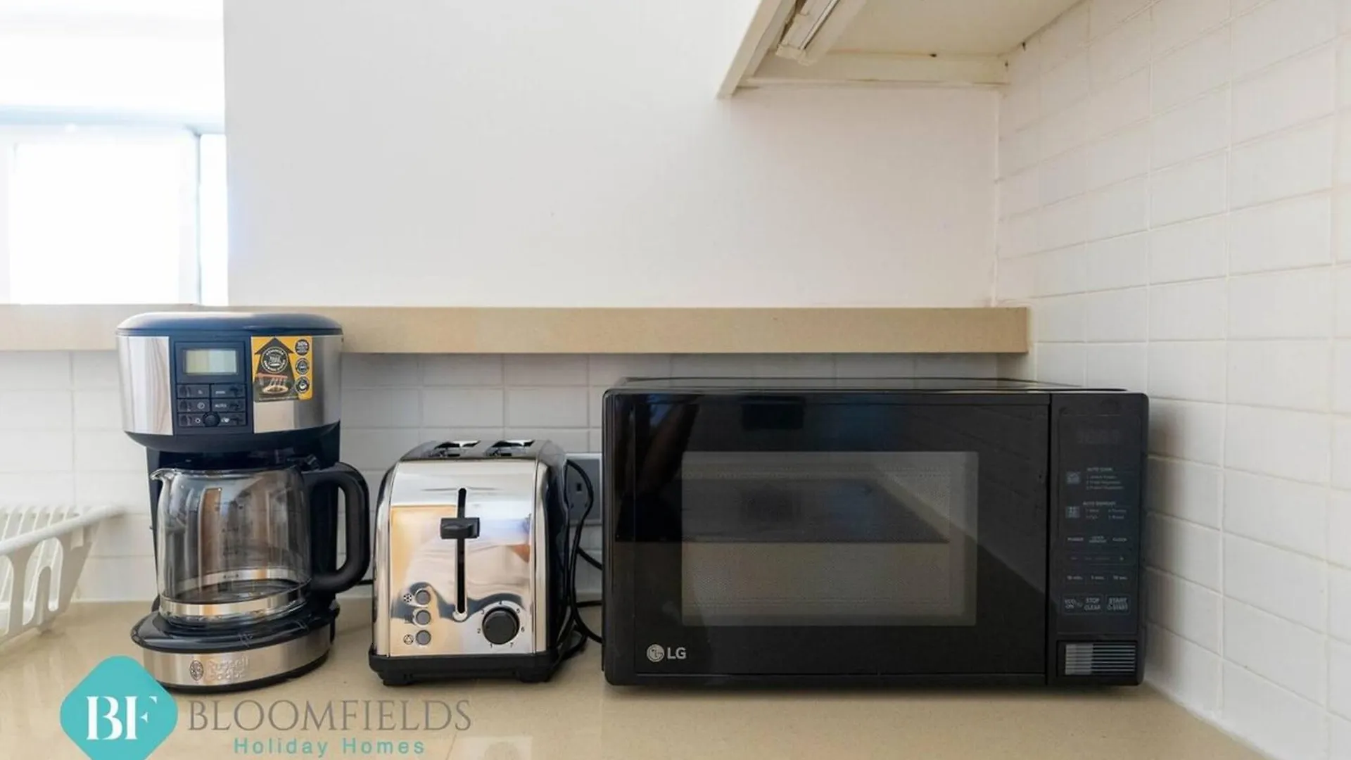 شقة Bloomfields Stylish 1Br In Al Raha Beach أبو ظبي