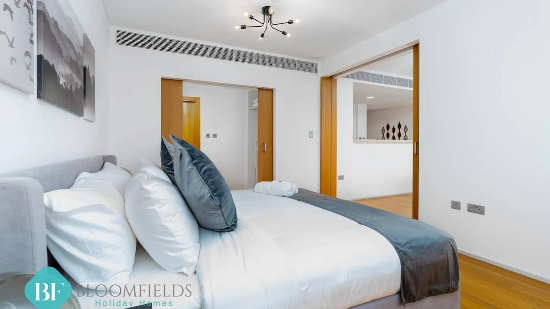 Bloomfields Stylish 1Br In Al Raha Beach Abu Dabi